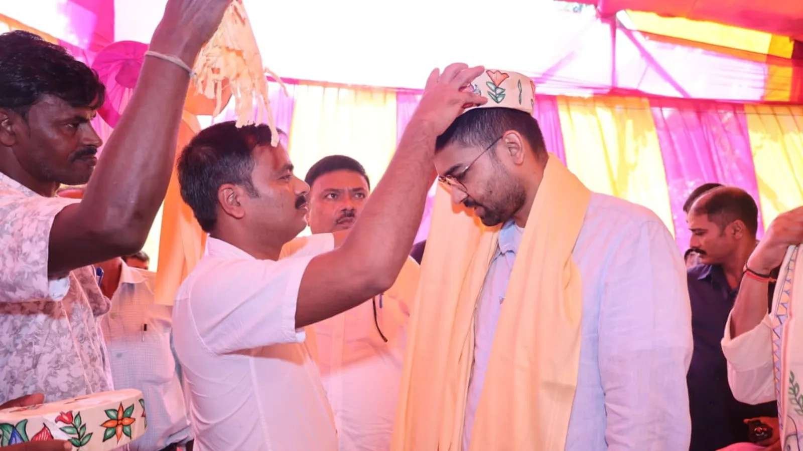 Bihar BJP MLC Resigns to Clear Path for Minister Deepak Prakash After Supreme Court Scrutiny