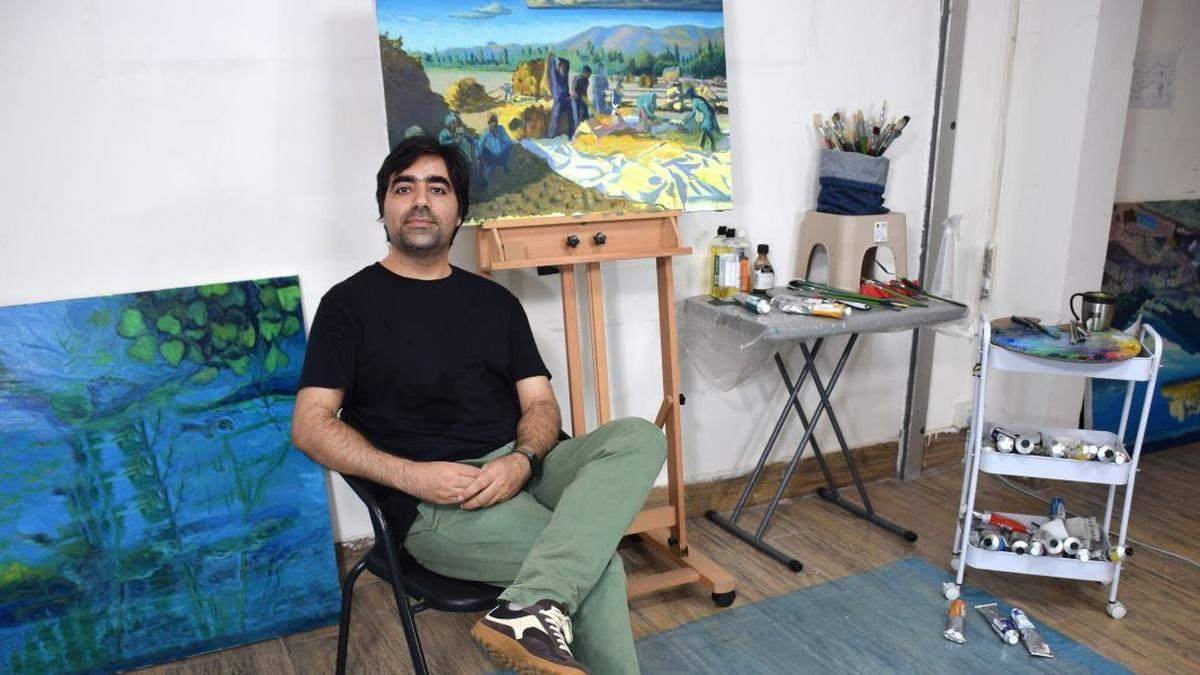 From China, Kashmiri Artist Azim Hassan Paints the Changing Landscapes of His Homeland