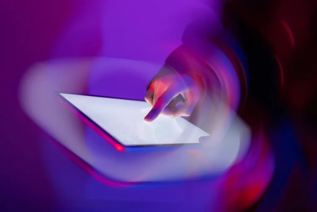 How Emerging AI Tools Are Shifting From Answering Questions to Executing Solopreneur Workflows