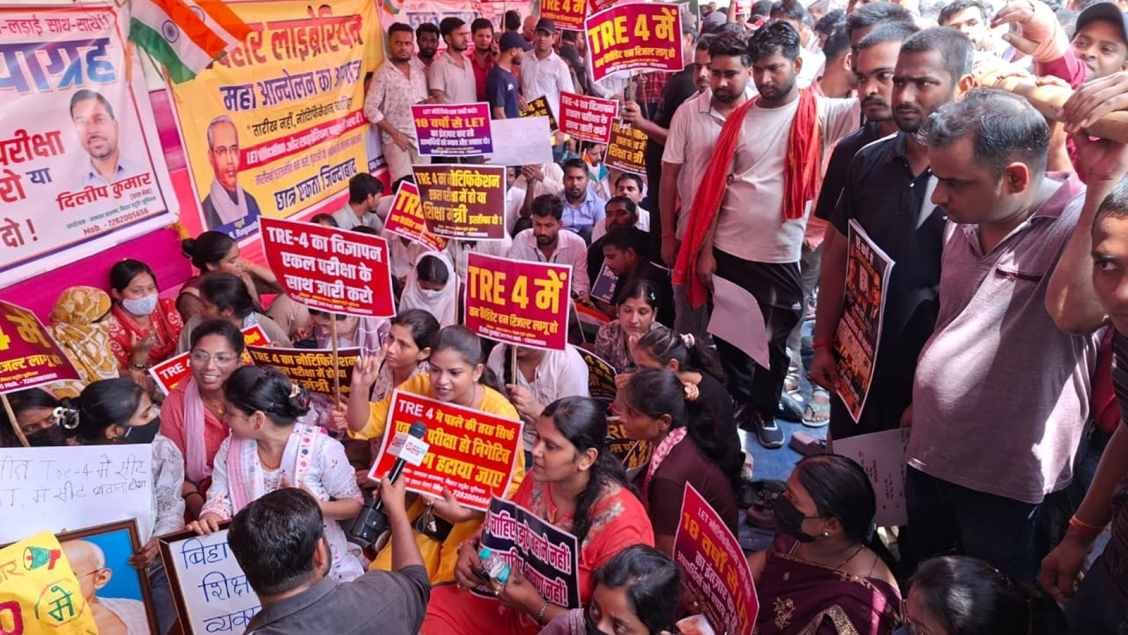 BPSC Rejects Protesting Aspirants' Demands as Controller's Proverb Sparks Controversy