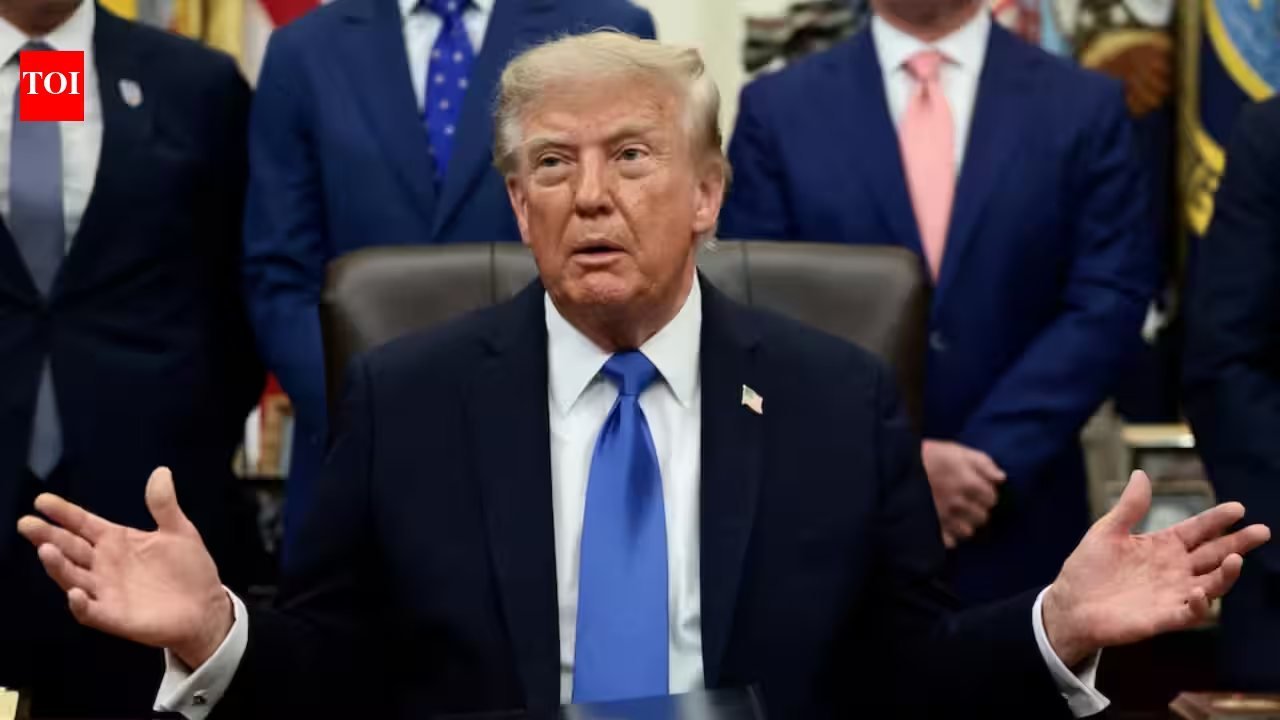Trump Criticizes CNN, Politico, and MS NOW Following White House Access Lawsuit