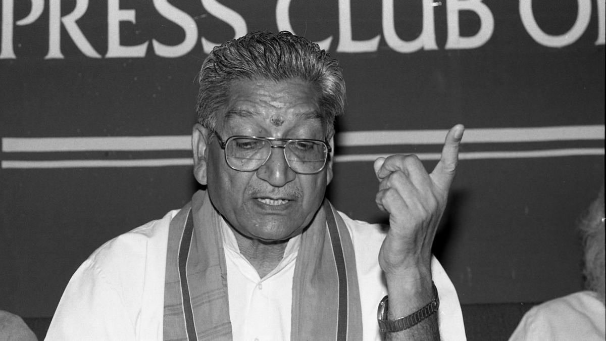 PM Modi Pays Tribute to Ashok Singhal on His Birth Centenary