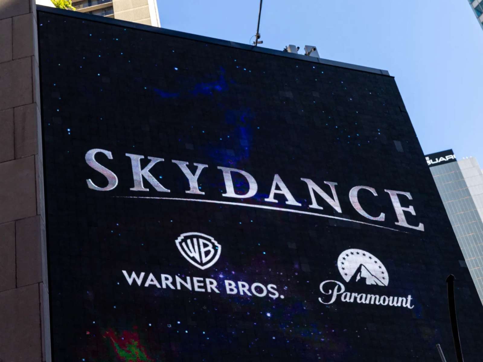 CNN and CBS News Brought Under Single Corporate Umbrella as Skydance Merger Closes