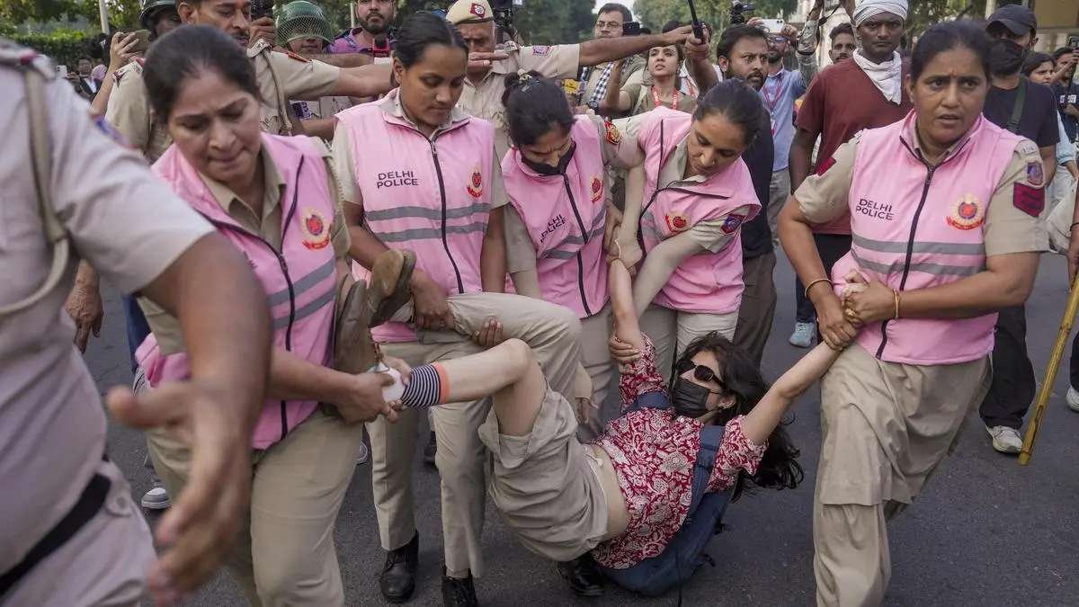 Delhi Sees Mass Crackdown as Protests Target Electoral Roll Revisions and ECI Leadership